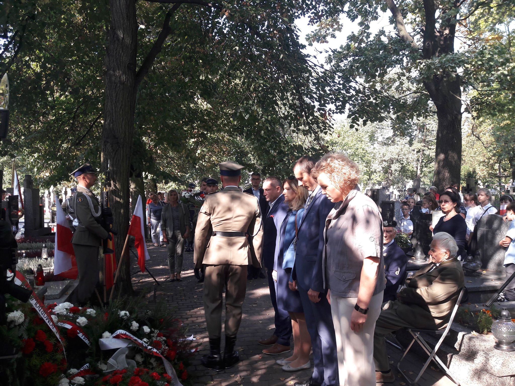 Uroczystości patriotyczne 74. rocznicy Powstania Warszawskiego i poległych Żołnierzy AK „Obroża”