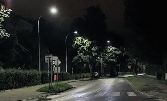 Białołęka Dworska z nowymi oprawami LED