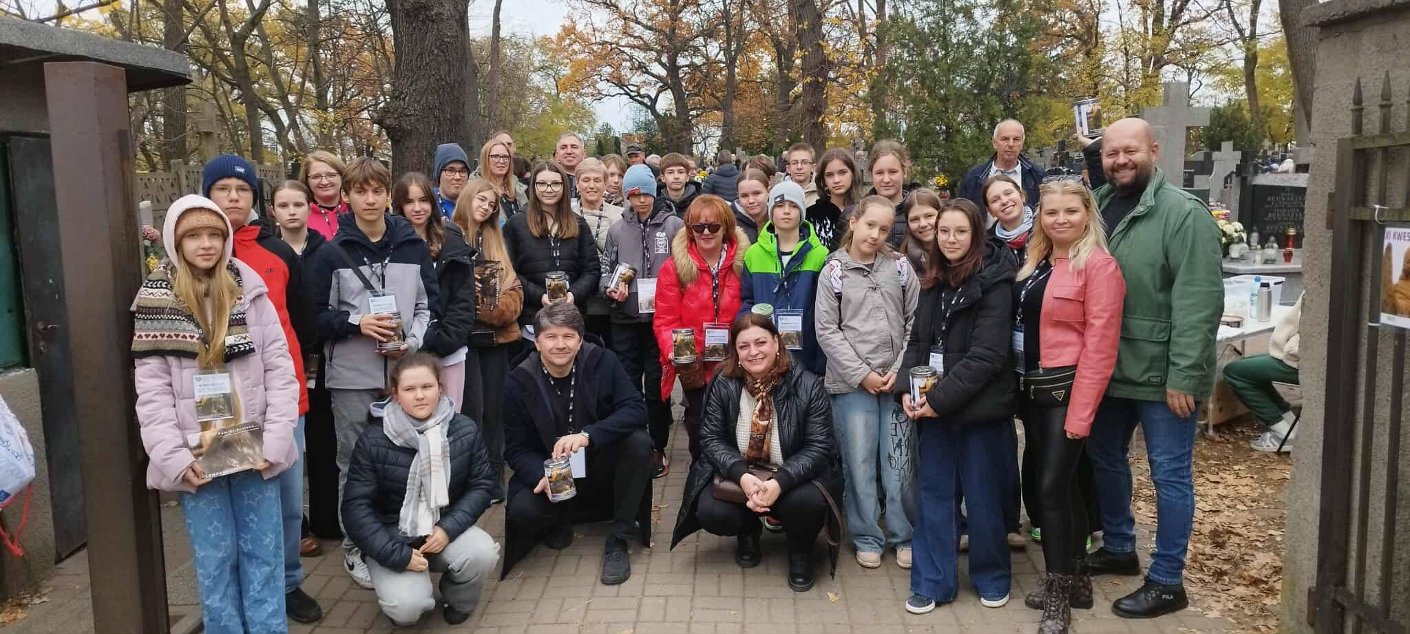 Kwesta na rzecz ratowania zabytkowych nagrobków 2025 [FOTORELACJA]